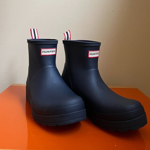 Hunter Women's Navy Blue Rain Boots - Size 8 NWT - Picture 4 of 12